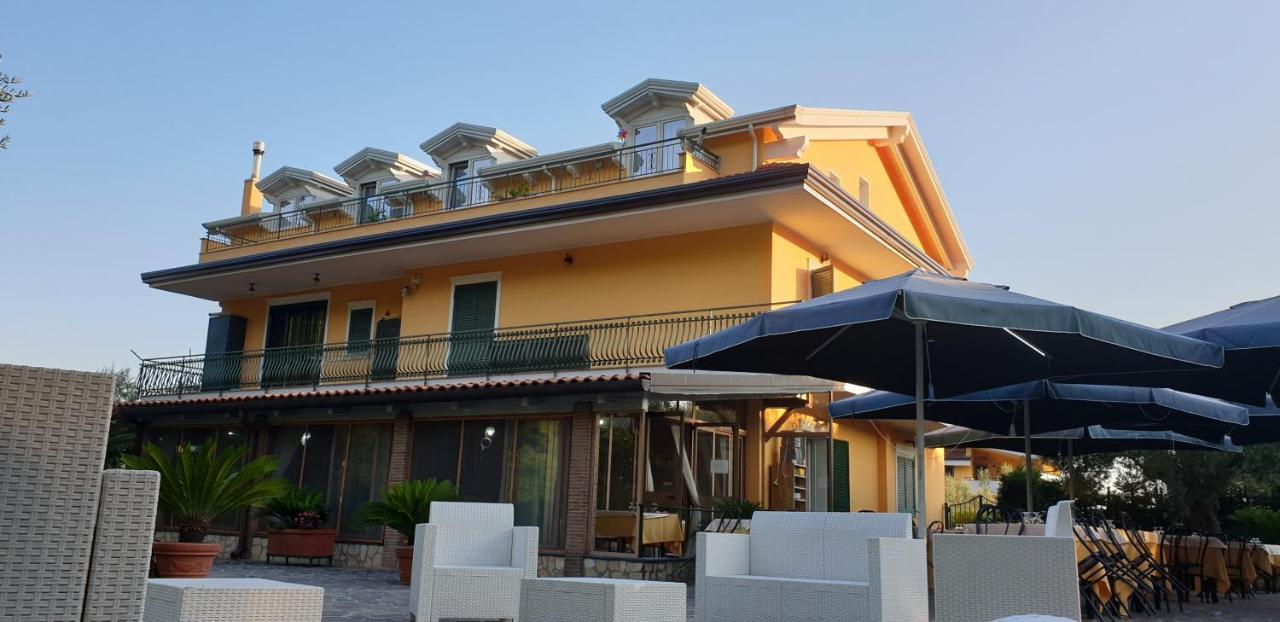 B&B Oliveto Казерта Екстер'єр фото